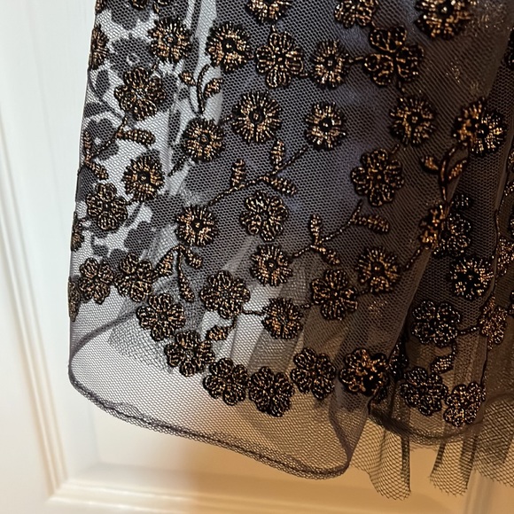 Laura Plus Cocktail dress, spaghetti strap, crinoline underlay. - Picture 3 of 7